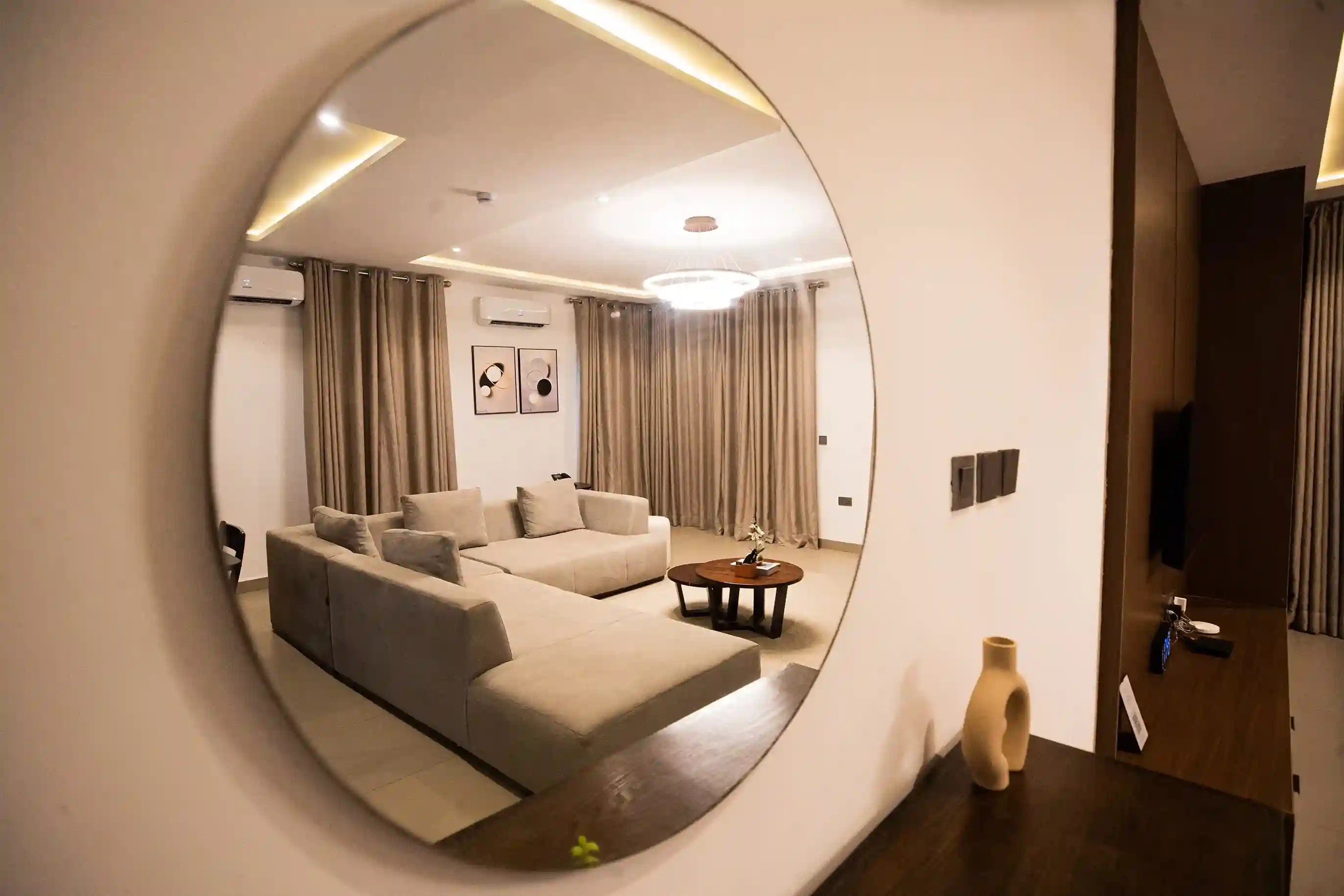 Super room with lounge