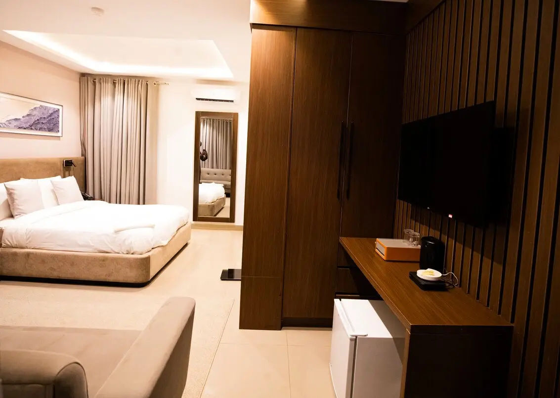 Single luxury room